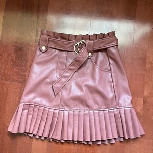 zara faux leather pleated skirt!!  size XS and only worn once